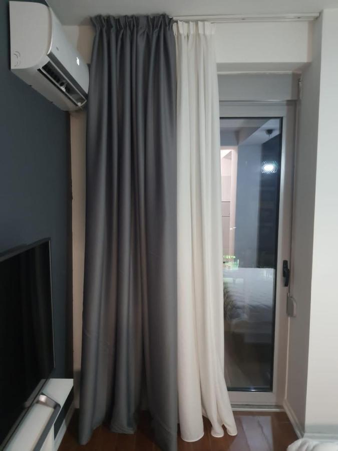 Modern Apartment Korca 3 エクステリア 写真